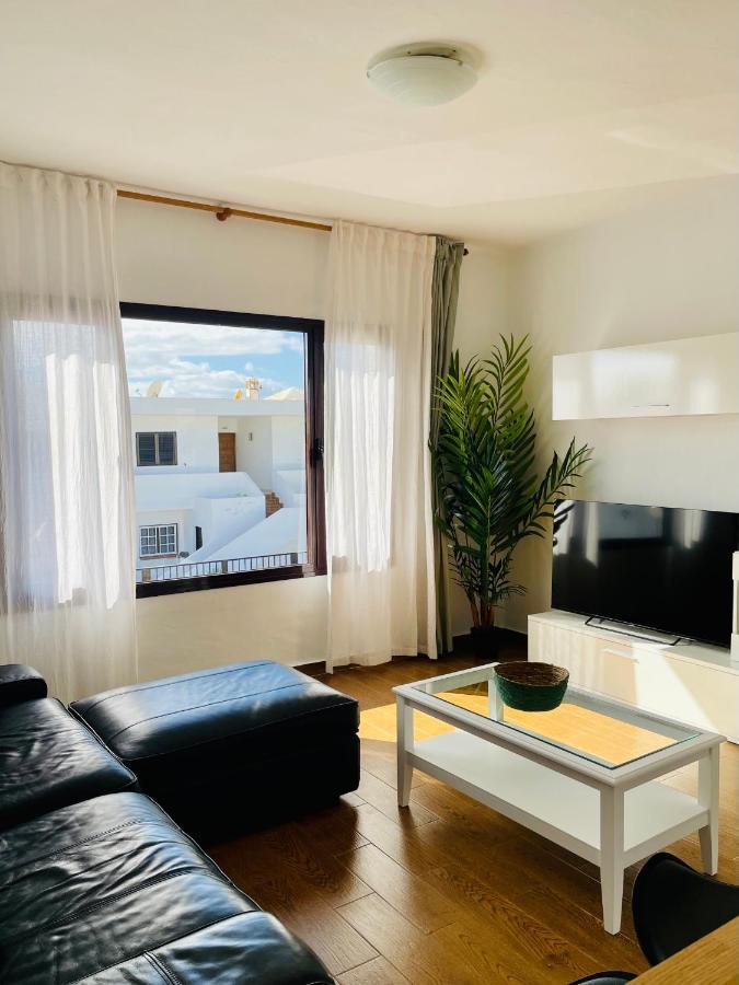 Apartamento Con Amplia Terraza En La Playa Puerto del Carmen  Exterior photo